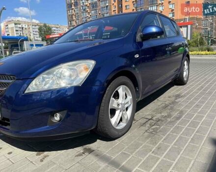 Синий Киа Сид, объемом двигателя 1.4 л и пробегом 240 тыс. км за 5200 $, фото 1 на Automoto.ua