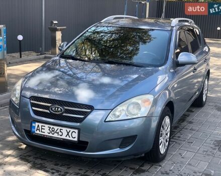 Синий Киа Сид, объемом двигателя 1.59 л и пробегом 253 тыс. км за 5200 $, фото 1 на Automoto.ua