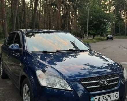 Синий Киа Сид, объемом двигателя 1.4 л и пробегом 200 тыс. км за 3500 $, фото 1 на Automoto.ua