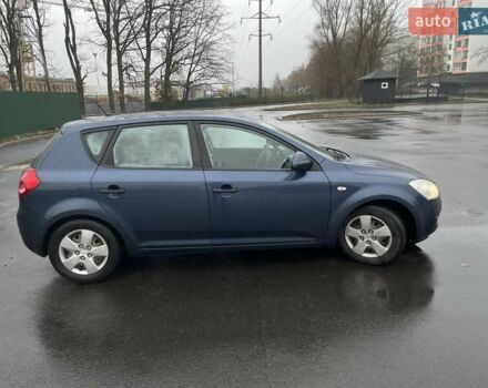 Синій Кіа Сід, об'ємом двигуна 1.6 л та пробігом 225 тис. км за 4999 $, фото 1 на Automoto.ua
