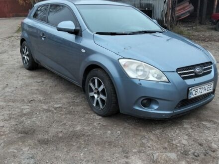 Синий Киа Сид, объемом двигателя 1.4 л и пробегом 200 тыс. км за 2650 $, фото 1 на Automoto.ua
