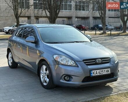 Синий Киа Сид, объемом двигателя 1.6 л и пробегом 225 тыс. км за 5300 $, фото 1 на Automoto.ua