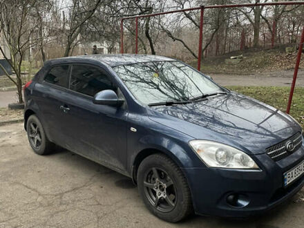 Киа Сид 2008 в Кропивницком (Кировограде) на Automoto.ua Синий Киа Сид, объемом двигателя 1.4 л и пробегом 193 тыс. км за 4500 $, фото 1 на Automoto.ua