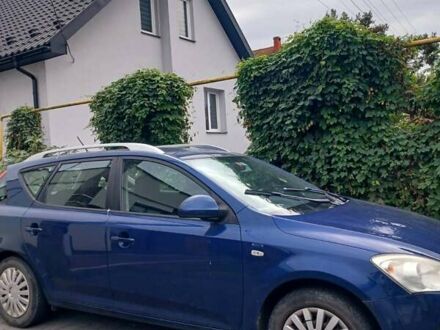 Киа Сид 2008 в Ужгороде на Automoto.ua Синий Киа Сид, объемом двигателя 1.6 л и пробегом 206 тыс. км за 6000 $, фото 1 на Automoto.ua