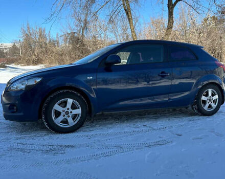 Синій Кіа Сід, об'ємом двигуна 1.6 л та пробігом 286 тис. км за 6800 $, фото 1 на Automoto.ua