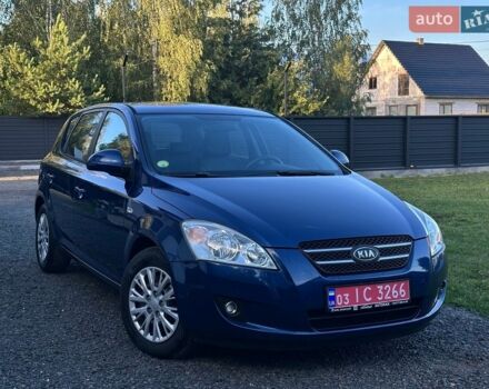 Синий Киа Сид, объемом двигателя 1.6 л и пробегом 288 тыс. км за 6100 $, фото 1 на Automoto.ua