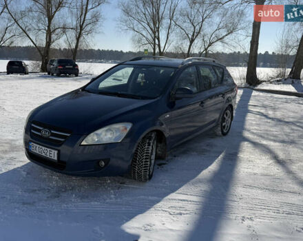 Синий Киа Сид, объемом двигателя 1.99 л и пробегом 280 тыс. км за 4850 $, фото 1 на Automoto.ua