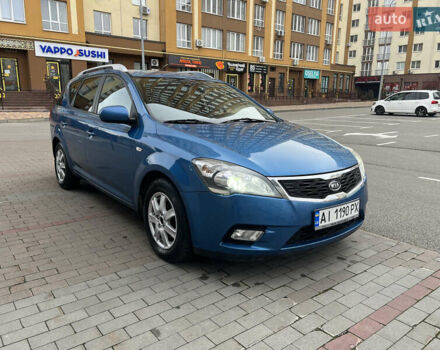 Синий Киа Сид, объемом двигателя 1.58 л и пробегом 278 тыс. км за 5600 $, фото 1 на Automoto.ua