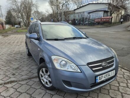 Синий Киа Сид, объемом двигателя 1.4 л и пробегом 232 тыс. км за 5000 $, фото 1 на Automoto.ua