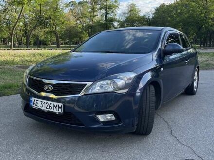 Синий Киа Сид, объемом двигателя 1.4 л и пробегом 336 тыс. км за 5200 $, фото 1 на Automoto.ua