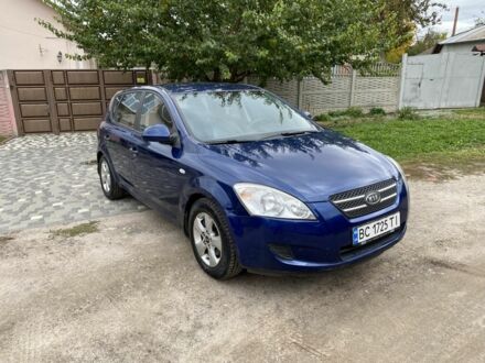 Синий Киа Сид, объемом двигателя 1.6 л и пробегом 174 тыс. км за 4750 $, фото 1 на Automoto.ua