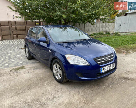 Синий Киа Сид, объемом двигателя 1.59 л и пробегом 174 тыс. км за 4750 $, фото 1 на Automoto.ua