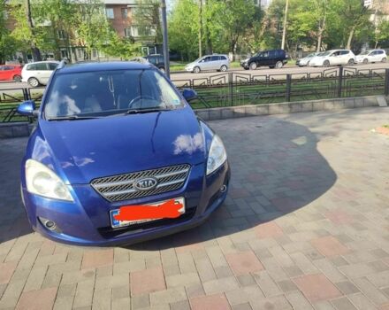 Синий Киа Сид, объемом двигателя 1.4 л и пробегом 200 тыс. км за 5800 $, фото 1 на Automoto.ua