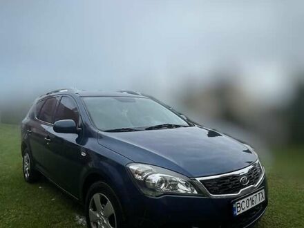 Синий Киа Сид, объемом двигателя 1.58 л и пробегом 162 тыс. км за 6400 $, фото 1 на Automoto.ua