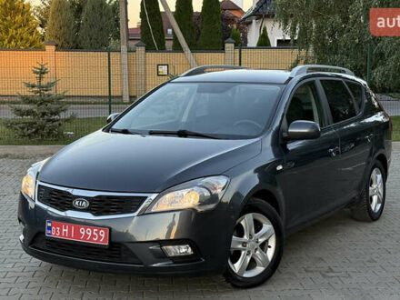 Киа Сид 2010 в Луцке на Automoto.ua Синий Киа Сид, объемом двигателя 1.4 л и пробегом 197 тыс. км за 6199 $, фото 1 на Automoto.ua