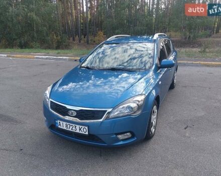 Синий Киа Сид, объемом двигателя 1.4 л и пробегом 265 тыс. км за 5700 $, фото 1 на Automoto.ua