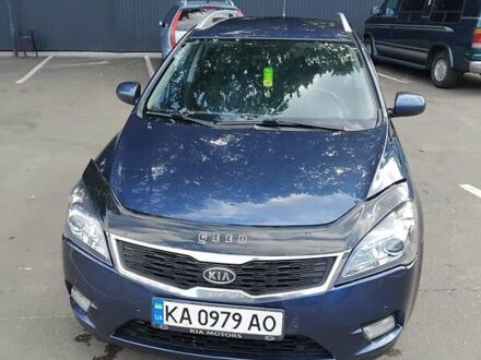 Кіа Сід 2010 у Броварах на Automoto.ua Синій Кіа Сід, об'ємом двигуна 1.58 л та пробігом 262 тис. км за 6800 $, фото 1 на Automoto.ua