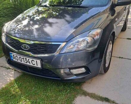 Синий Киа Сид, объемом двигателя 1.6 л и пробегом 194 тыс. км за 7000 $, фото 1 на Automoto.ua