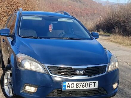 Киа Сид 2010 в Перечине на Automoto.ua Синий Киа Сид, объемом двигателя 1.6 л и пробегом 250 тыс. км за 6600 $, фото 1 на Automoto.ua