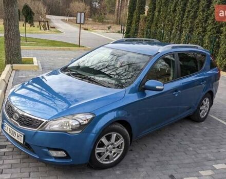 Синий Киа Сид, объемом двигателя 1.58 л и пробегом 250 тыс. км за 6200 $, фото 1 на Automoto.ua