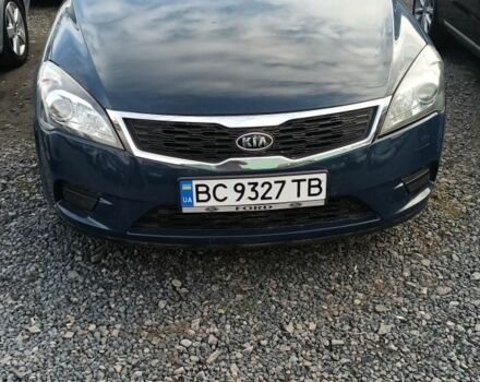 Синий Киа Сид, объемом двигателя 1.4 л и пробегом 190 тыс. км за 4100 $, фото 1 на Automoto.ua