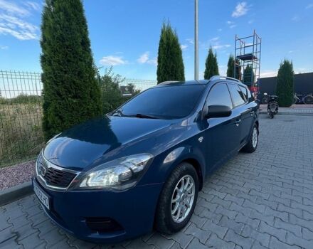 Синий Киа Сид, объемом двигателя 1.4 л и пробегом 200 тыс. км за 5999 $, фото 1 на Automoto.ua
