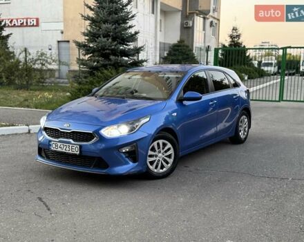 Синий Киа Сид, объемом двигателя 1.59 л и пробегом 95 тыс. км за 14700 $, фото 1 на Automoto.ua