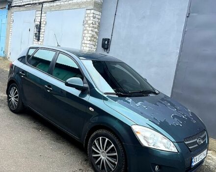Зелений Кіа Сід, об'ємом двигуна 2 л та пробігом 300 тис. км за 4100 $, фото 2 на Automoto.ua
