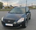 Зеленый Киа Сид, объемом двигателя 1.6 л и пробегом 280 тыс. км за 4900 $, фото 1 на Automoto.ua