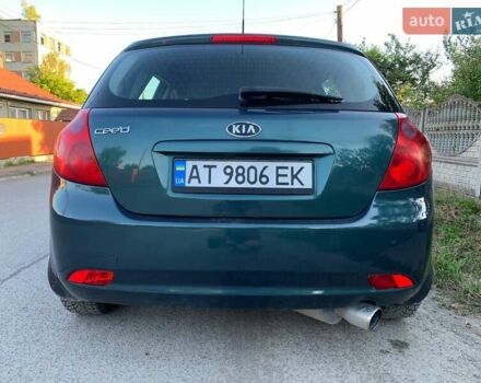 Зеленый Киа Сид, объемом двигателя 1.4 л и пробегом 160 тыс. км за 5300 $, фото 4 на Automoto.ua