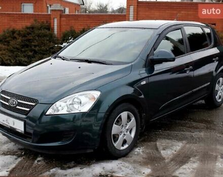 Зелений Кіа Сід, об'ємом двигуна 1.6 л та пробігом 166 тис. км за 7200 $, фото 1 на Automoto.ua