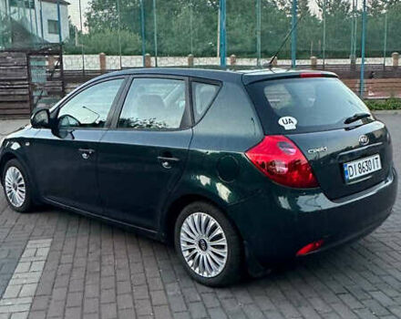 Зеленый Киа Сид, объемом двигателя 1.4 л и пробегом 211 тыс. км за 4900 $, фото 3 на Automoto.ua