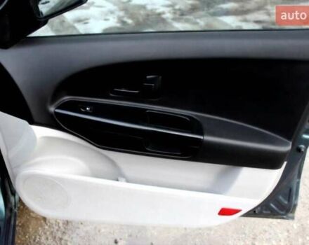 Зелений Кіа Сід, об'ємом двигуна 1.6 л та пробігом 166 тис. км за 7200 $, фото 15 на Automoto.ua