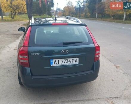 Зеленый Киа Сид, объемом двигателя 1.6 л и пробегом 402 тыс. км за 4900 $, фото 1 на Automoto.ua