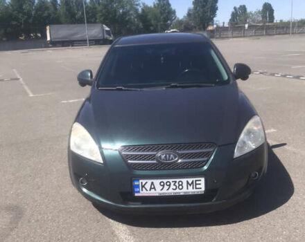 Зеленый Киа Сид, объемом двигателя 1.6 л и пробегом 278 тыс. км за 4500 $, фото 1 на Automoto.ua