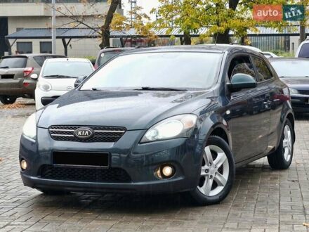 Киа Сид 2008 в Днепре (Днепропетровске) на Automoto.ua Зеленый Киа Сид, объемом двигателя 1.59 л и пробегом 168 тыс. км за 6750 $, фото 1 на Automoto.ua