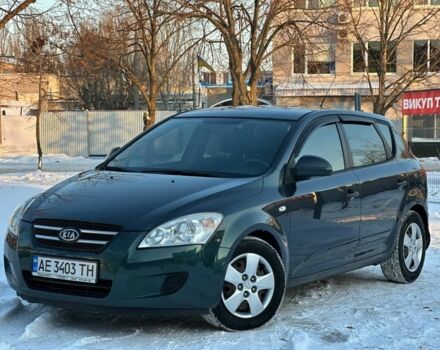Зеленый Киа Сид, объемом двигателя 1.6 л и пробегом 167 тыс. км за 6199 $, фото 1 на Automoto.ua