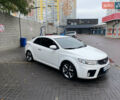 Белый Киа Cerato KOUP, объемом двигателя 2 л и пробегом 237 тыс. км за 8100 $, фото 1 на Automoto.ua