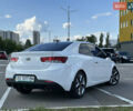 Белый Киа Cerato KOUP, объемом двигателя 2 л и пробегом 125 тыс. км за 8150 $, фото 4 на Automoto.ua