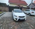 Белый Киа Cerato KOUP, объемом двигателя 2 л и пробегом 138 тыс. км за 8300 $, фото 2 на Automoto.ua