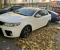 Белый Киа Cerato KOUP, объемом двигателя 1.6 л и пробегом 235 тыс. км за 6800 $, фото 2 на Automoto.ua