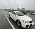 Білий Кіа Cerato KOUP, об'ємом двигуна 2 л та пробігом 87 тис. км за 9800 $, фото 11 на Automoto.ua