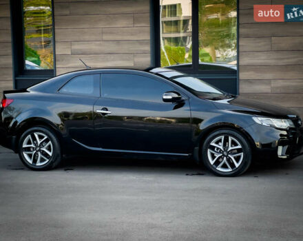 Чорний Кіа Cerato KOUP, об'ємом двигуна 2 л та пробігом 265 тис. км за 6800 $, фото 2 на Automoto.ua
