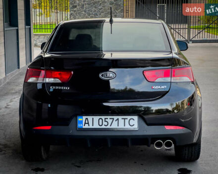 Чорний Кіа Cerato KOUP, об'ємом двигуна 2 л та пробігом 265 тис. км за 6800 $, фото 8 на Automoto.ua