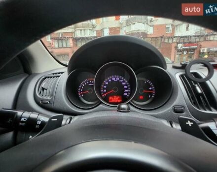 Черный Киа Cerato KOUP, объемом двигателя 1.59 л и пробегом 255 тыс. км за 7650 $, фото 8 на Automoto.ua