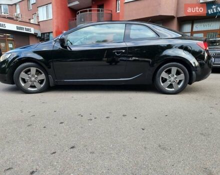 Черный Киа Cerato KOUP, объемом двигателя 1.59 л и пробегом 255 тыс. км за 7650 $, фото 6 на Automoto.ua