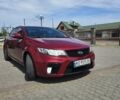 Красный Киа Cerato KOUP, объемом двигателя 1.59 л и пробегом 214 тыс. км за 7700 $, фото 1 на Automoto.ua