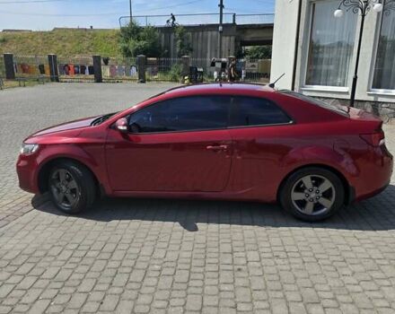Красный Киа Cerato KOUP, объемом двигателя 1.59 л и пробегом 214 тыс. км за 7700 $, фото 6 на Automoto.ua