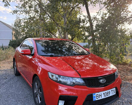 Красный Киа Cerato KOUP, объемом двигателя 1.6 л и пробегом 167 тыс. км за 7000 $, фото 9 на Automoto.ua