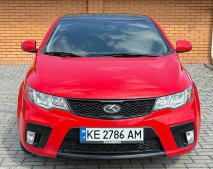 Красный Киа Cerato KOUP, объемом двигателя 2.4 л и пробегом 182 тыс. км за 8500 $, фото 6 на Automoto.ua